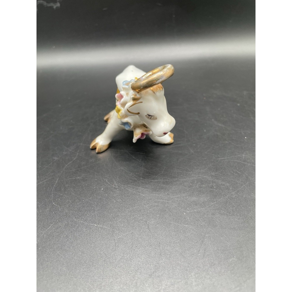 Vtg Made In Japan Cow With Halo And Flowers Figurine - Picture 3 of 6